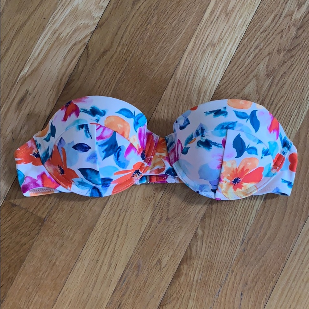 Bandeau bikini top
